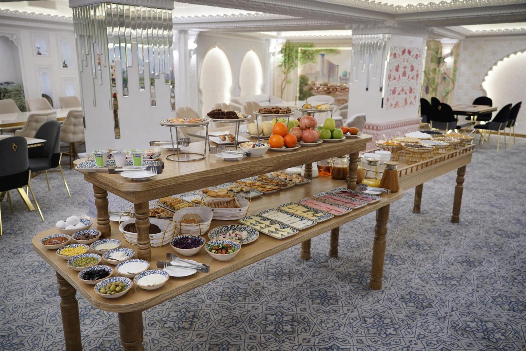 Sandhill Hotel Samarkand Eksteriør billede